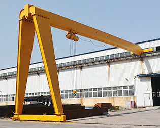 BMH Semi gantry crane
