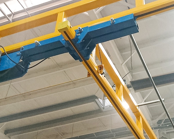 Floor Mounted Light Crane