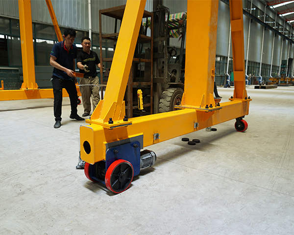 Lightweight Mobile Gantry